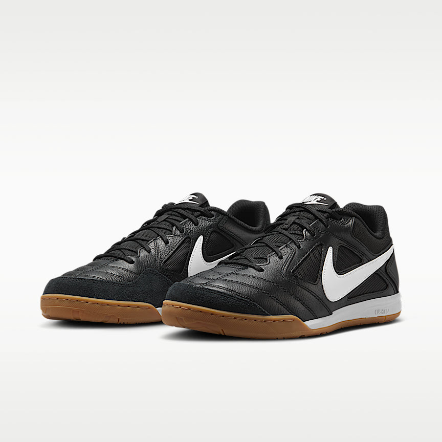 Nike Gato