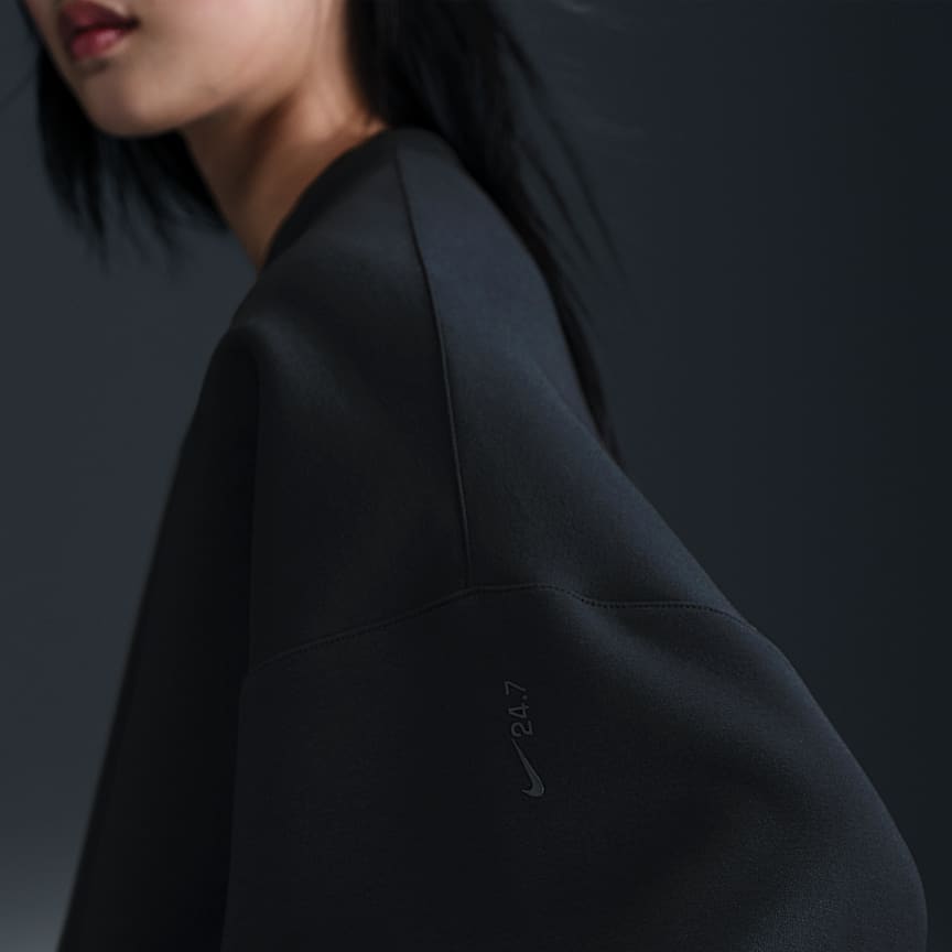 Nike 24.7 ImpossiblySoft Women's Dri-FIT Oversized Crew-Neck Top Black/ Dk Smoke Grey
