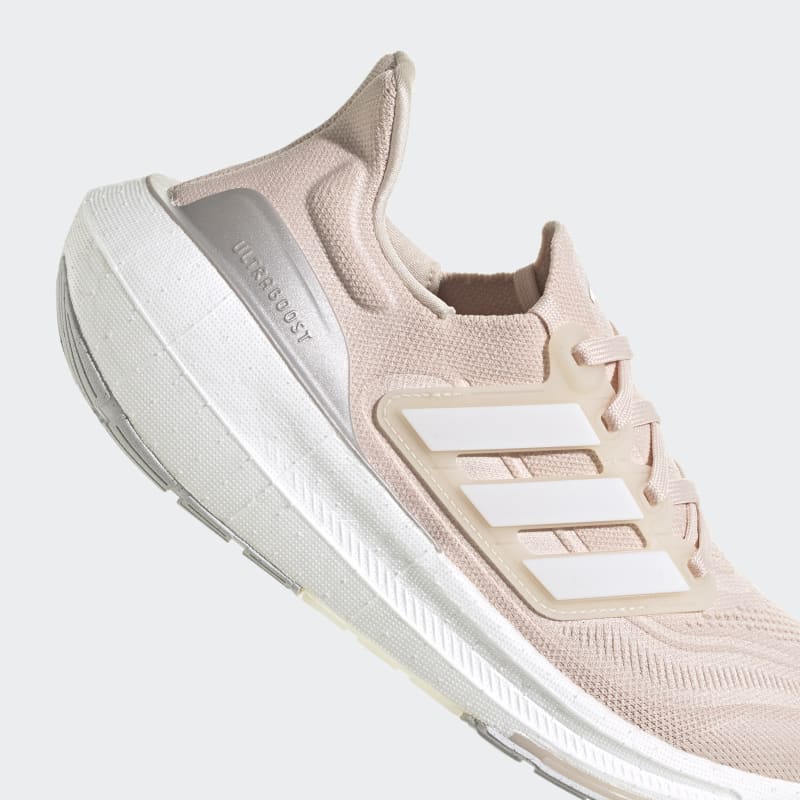 adidas Ultraboost Light W