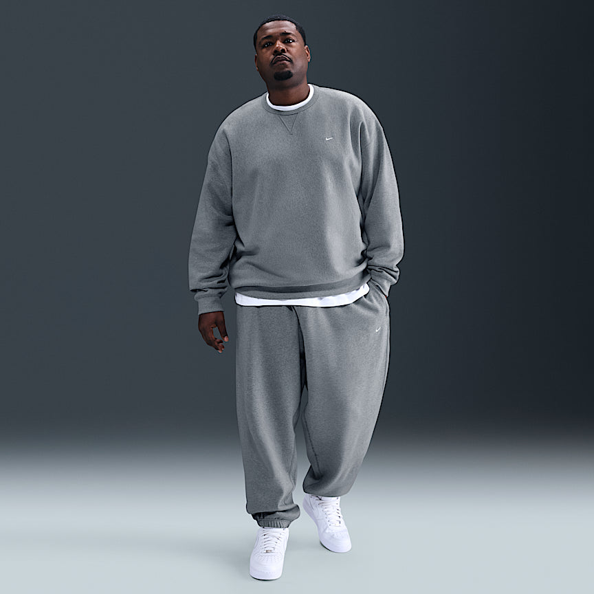 Nike Solo Swoosh