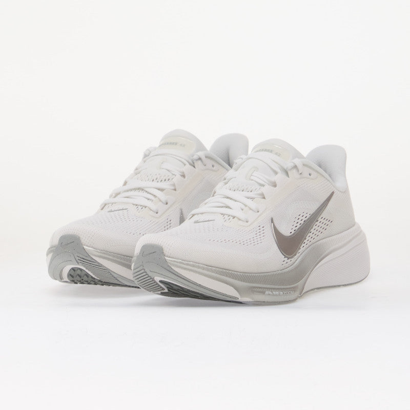 Nike Pegasus 42 White/ Metallic Silver-Wolf Grey