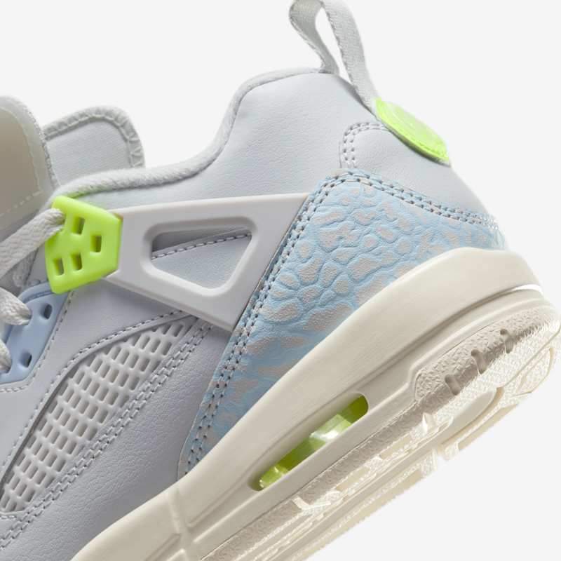 Jordan Spizike Low