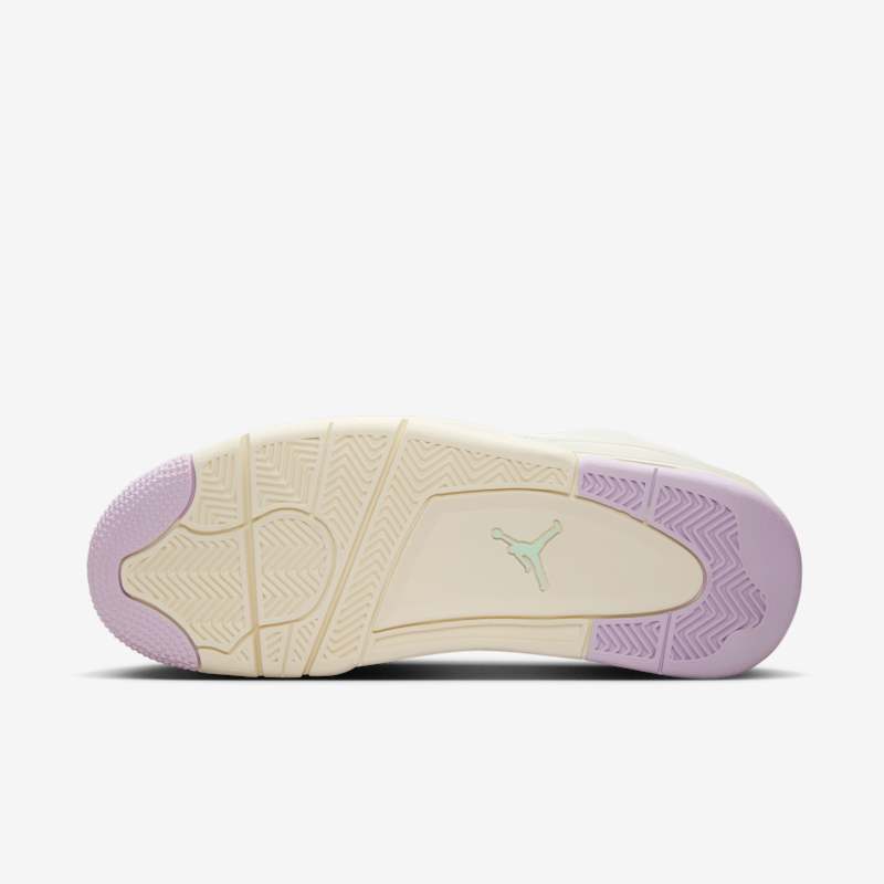 Air Jordan 4 RM