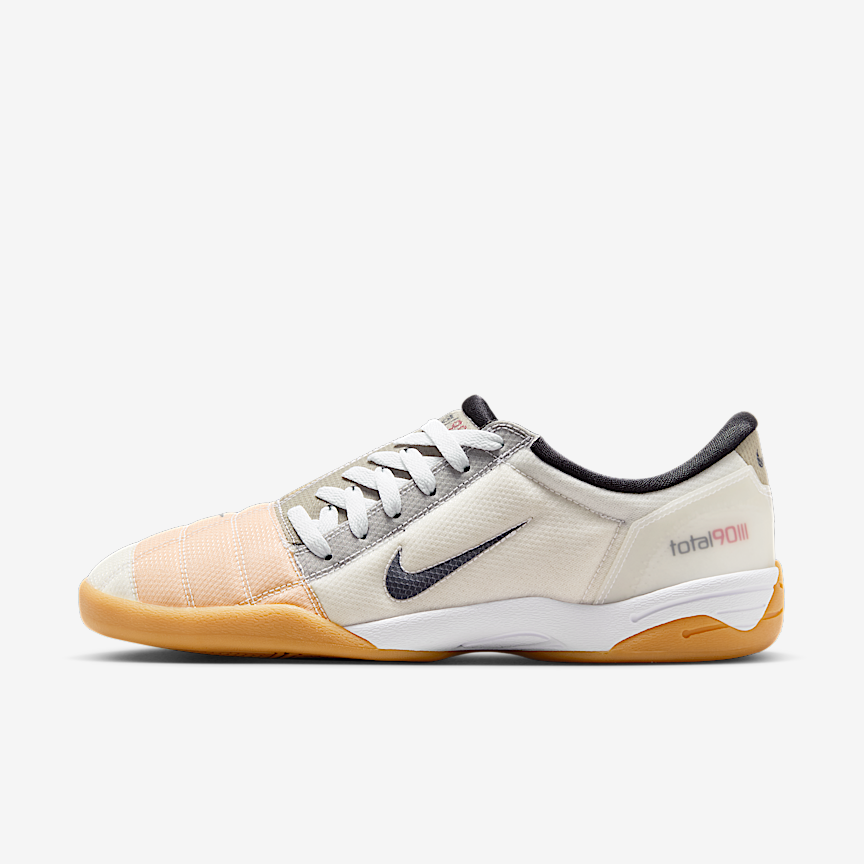Nike Total 90