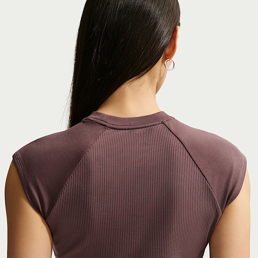 Nike Sportswear Chill Knit Women's Tight Short-Sleeve Ribbed Top Tattoo/ Sail
