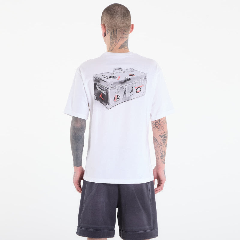 Jordan Men's Graphic T-Shirt White/ Infrared 23