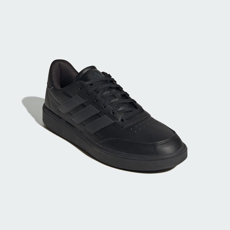 adidas Courtblock