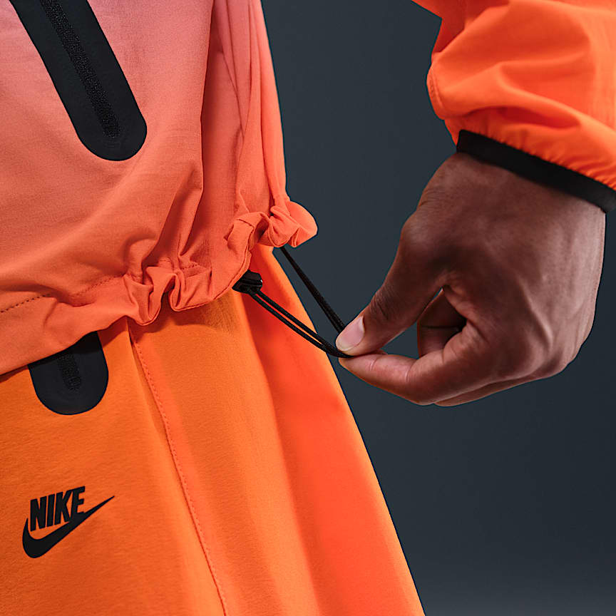 Nike Tech Men's Woven Full-Zip Jacket Game Royal/ Safety Orange