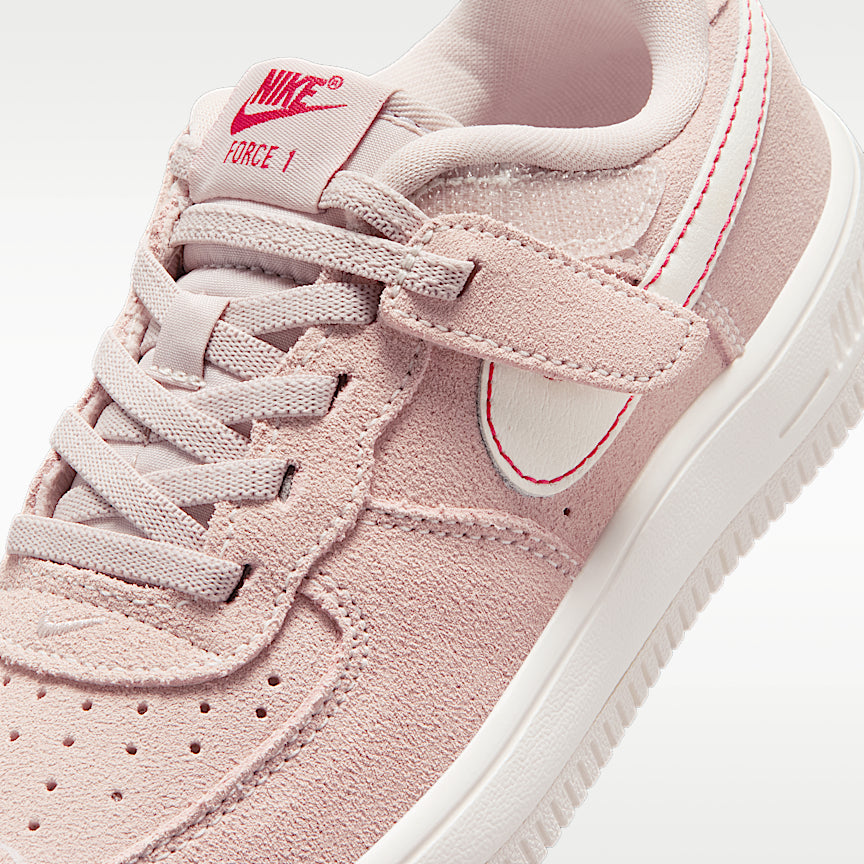 Nike Force 1 Low LV8 EasyOn