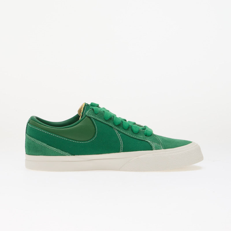 Nike Blazy Pine Green/ Pine Green-Sail-White