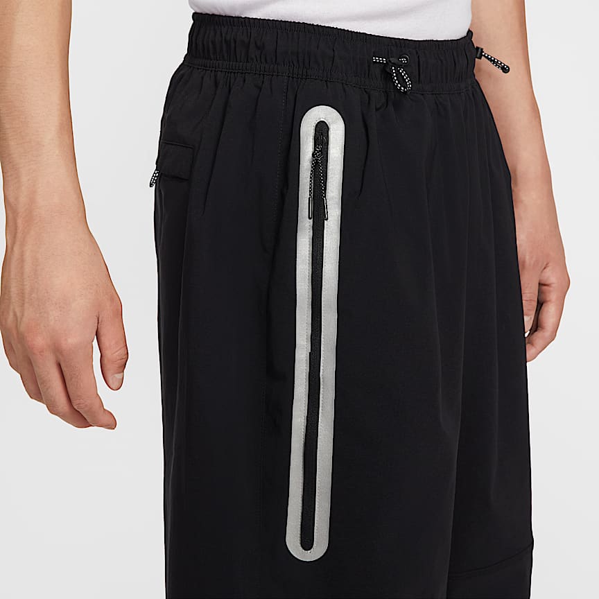 Nike Tech Men's Oversized Woven Pants Black