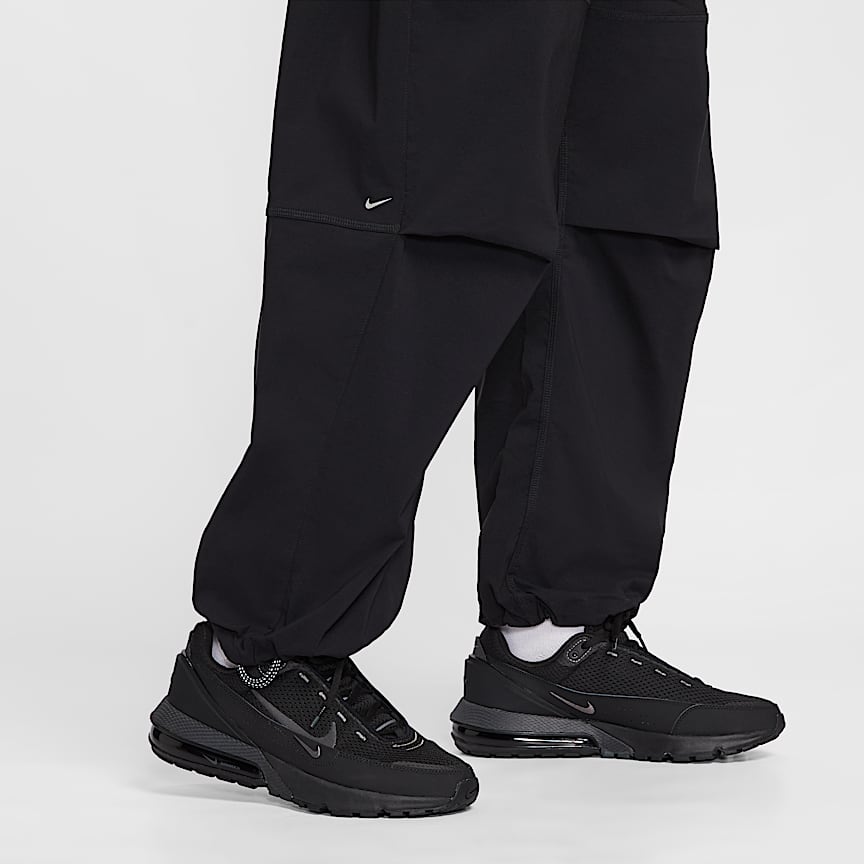 Nike Tech Men's Oversized Woven Pants Black