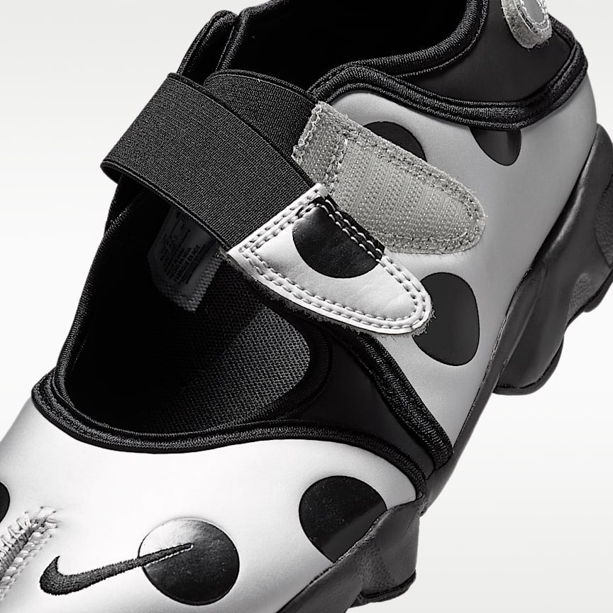 Nike Air Rift Dot Black/ Black-Metallic Silver