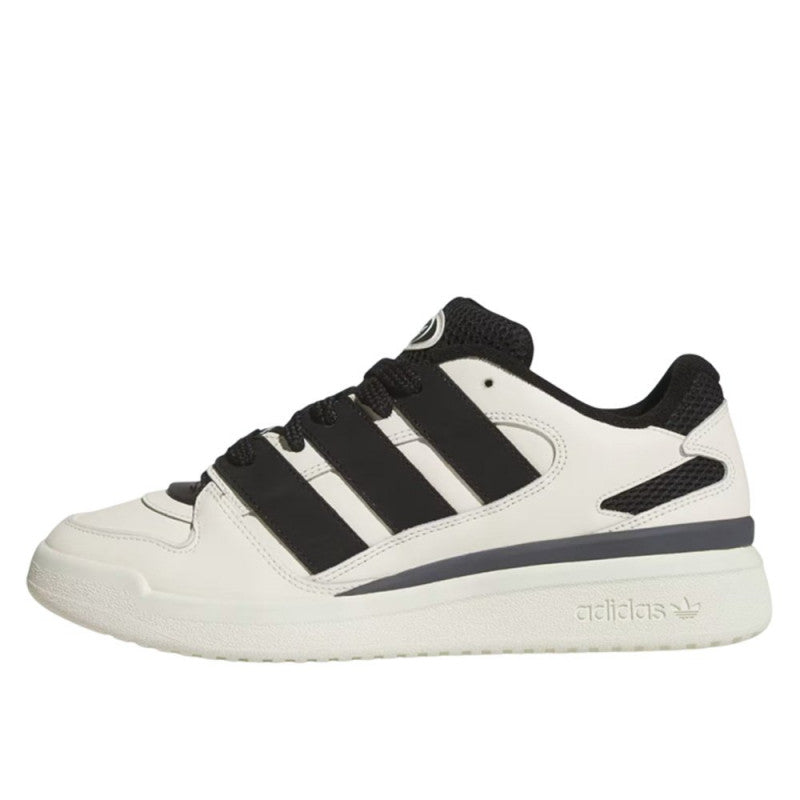 adidas Forum2000