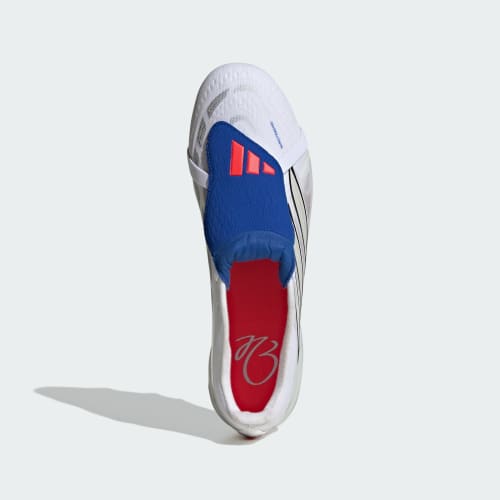 adidas z wywijanym językiem na naturalną nawierzchnię PREDATOR PRO