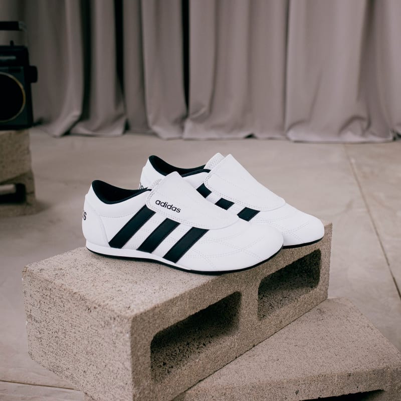 adidas Wmns Tekwen