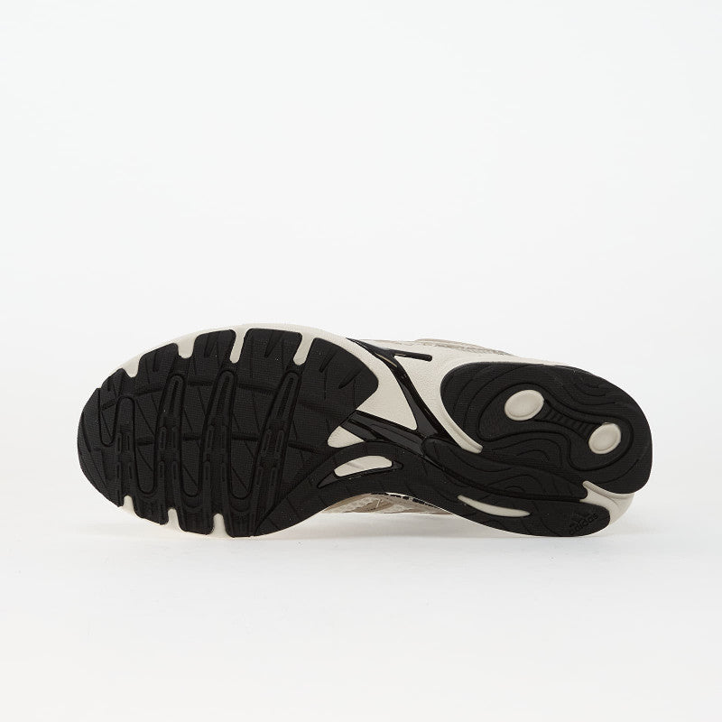 adidas Adistar Control 3 Cloud White/ Core Black/ Off White 42