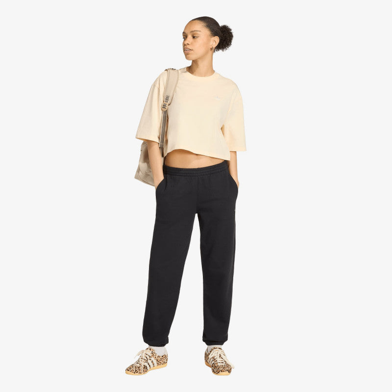 adidas Essentials Crop Warm Vanilla