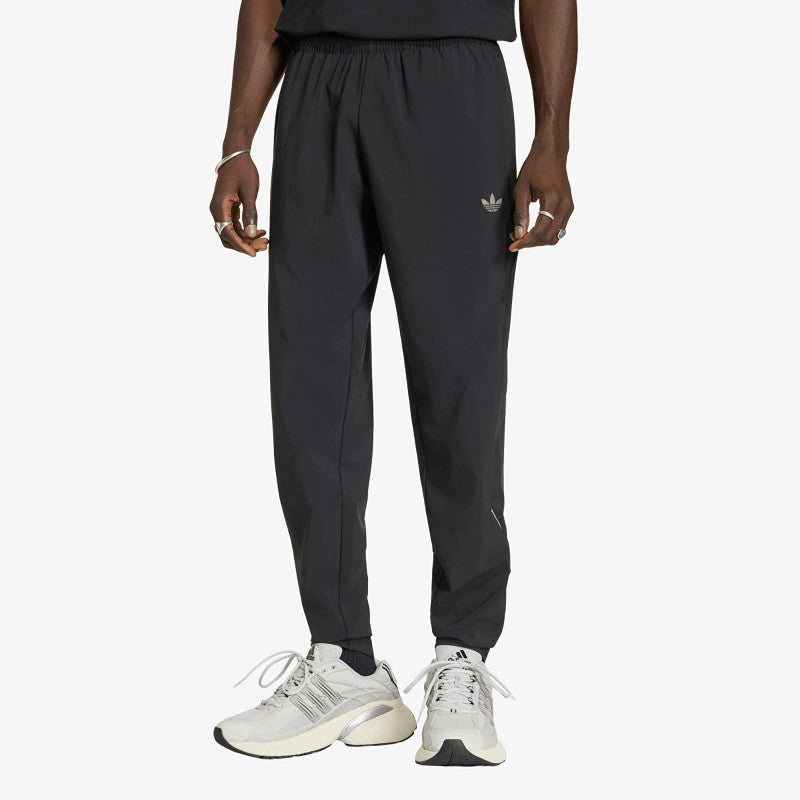adidas Tech Trefoil Essentials Woven Pant Black
