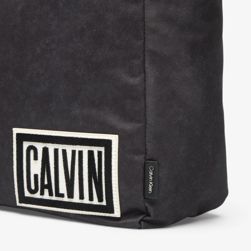 Calvin Klein Ssnl Graphic Tote Black