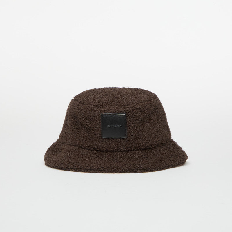 Calvin Klein All-Over Sherpa W/ Patch Bucket Delicioso