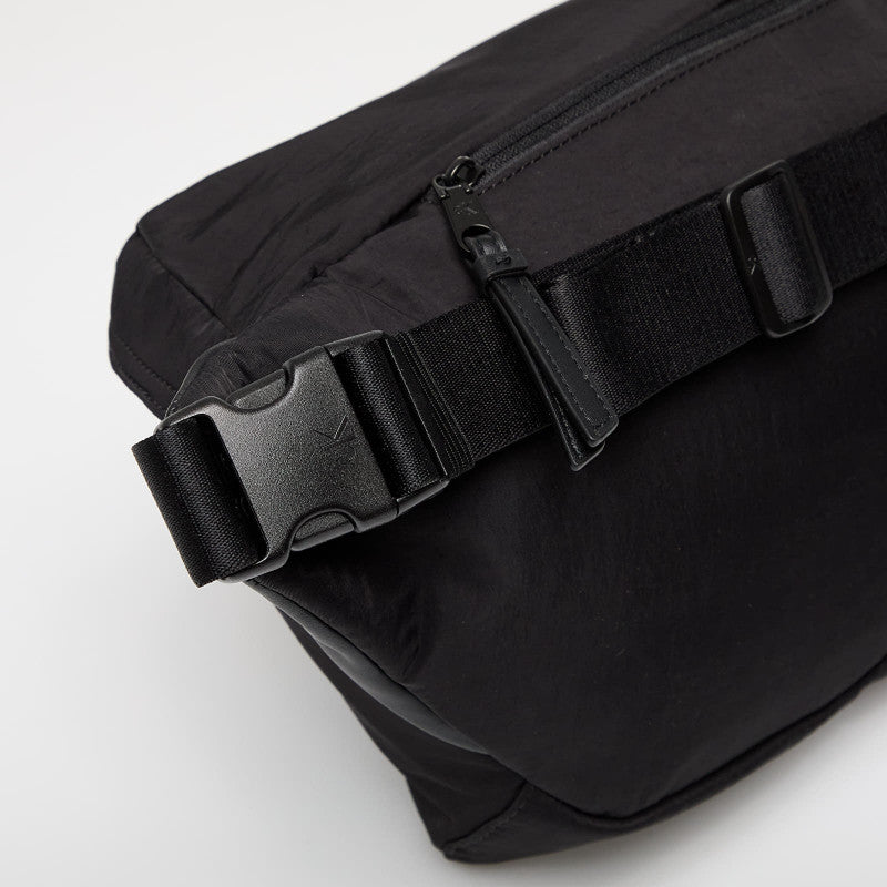 Nerka Calvin Klein Jeans Metro Nylon Oversized Waistbag Black