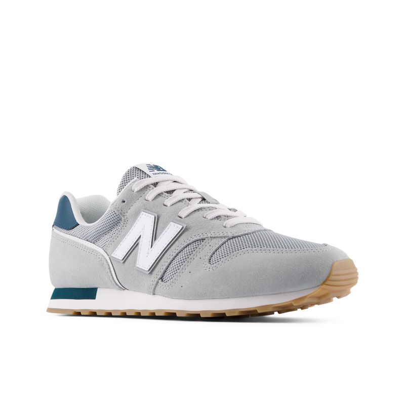 New Balance 373
