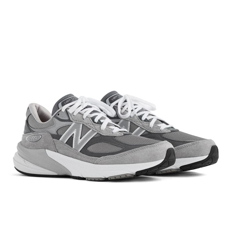 New Balance 990