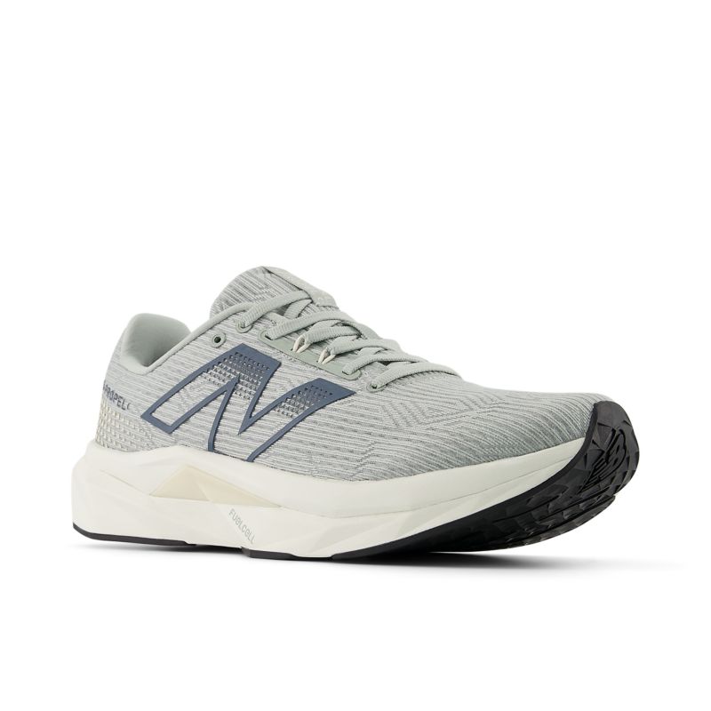 New Balance FuelCell Propel v5 GS