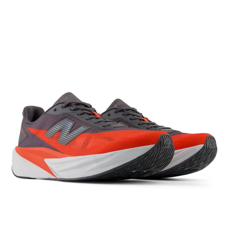 New Balance FuelCell Rebel v5