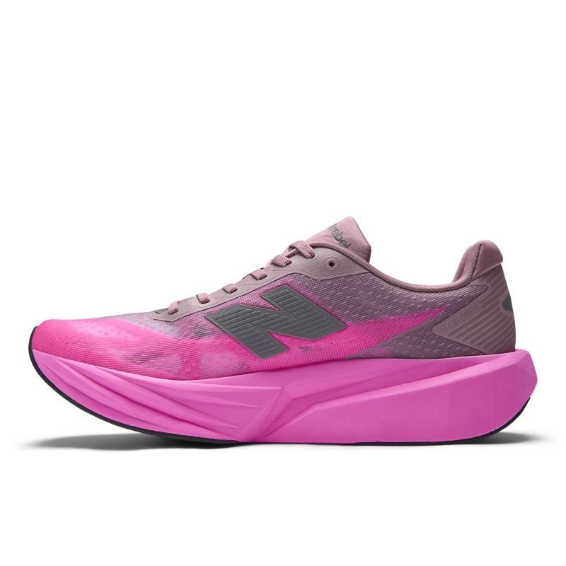New Balance FuelCell Rebel v5