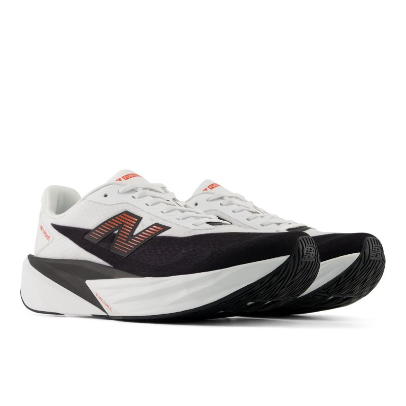 New Balance FuelCell Rebel v5