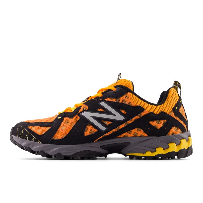 New Balance 610