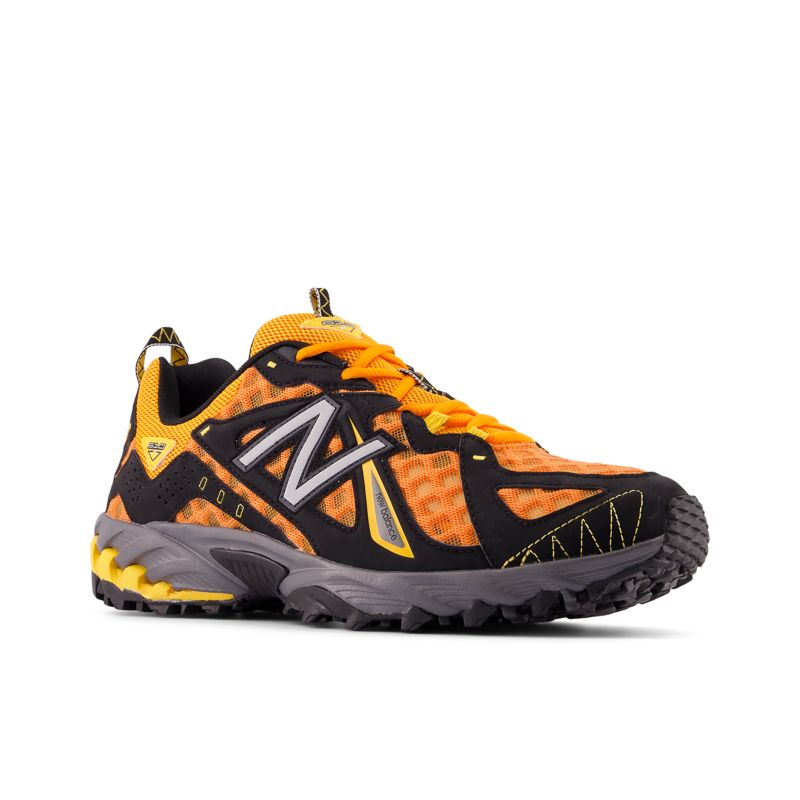 New Balance 610