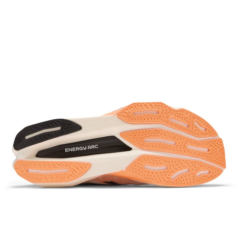 New Balance FuelCell SC Elite V4