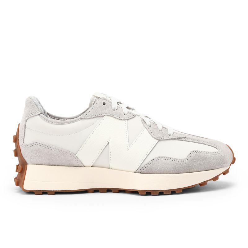 New Balance 327