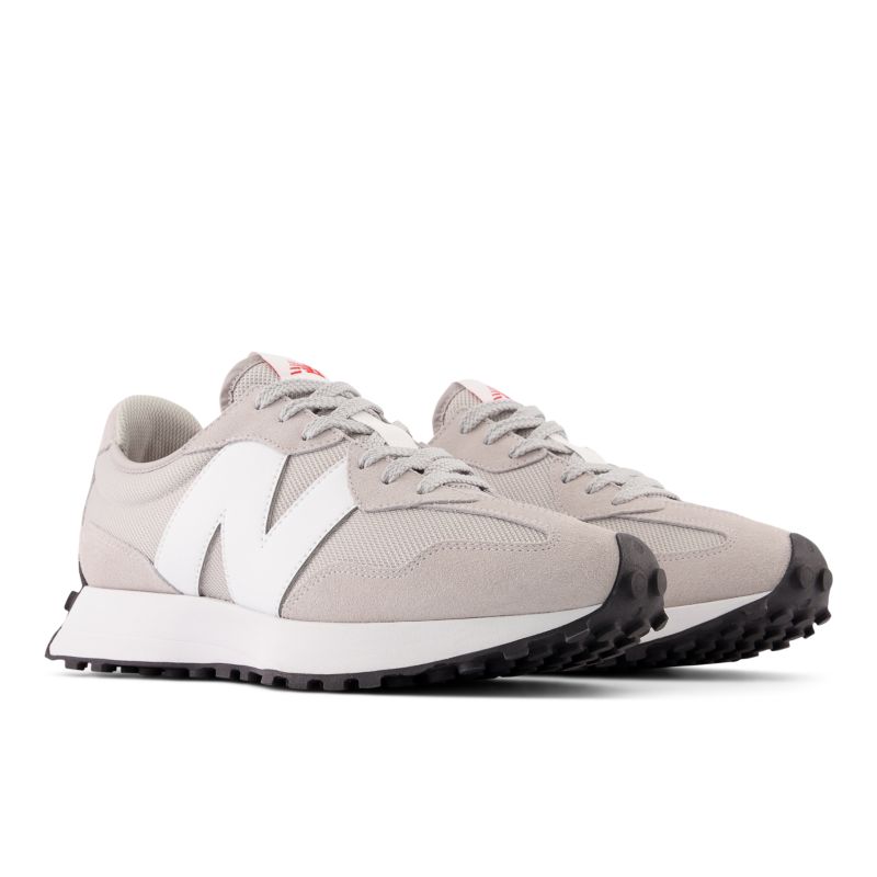 New Balance 327
