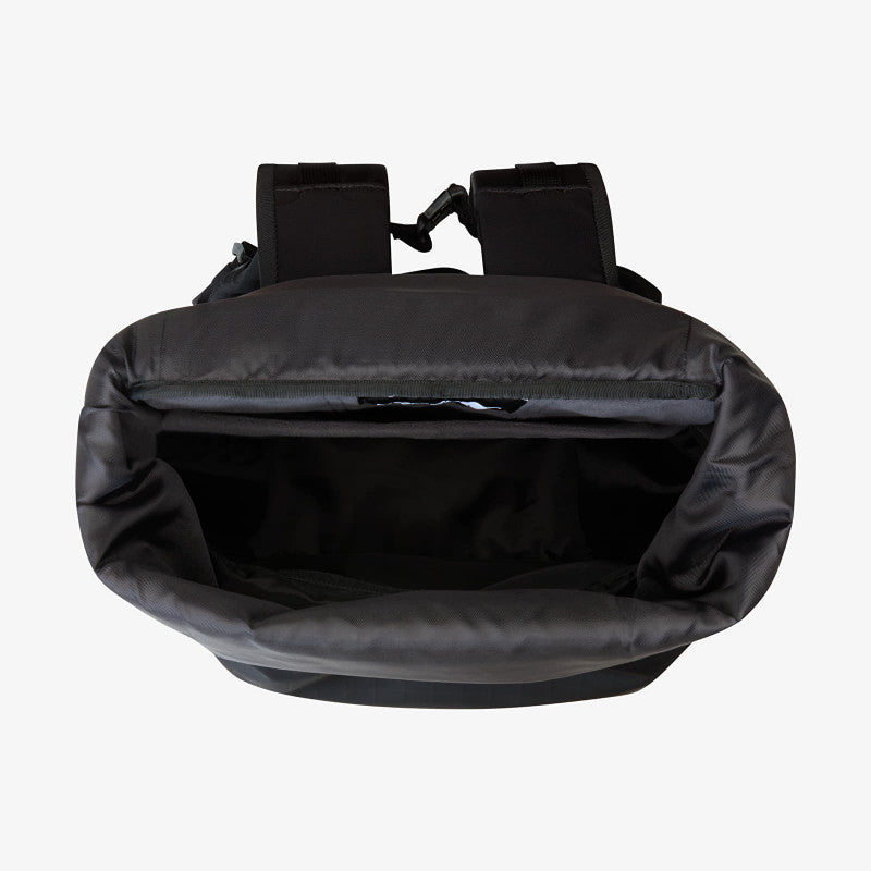 The North Face Base Camp Voyager Rolltop TNF Black/ Asphalt Grey 20