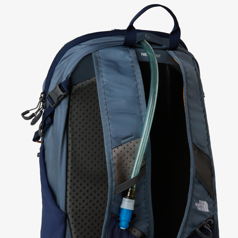 The North Face Trail Lite Speed 20 Backpack Granite Grey/Summit Navy