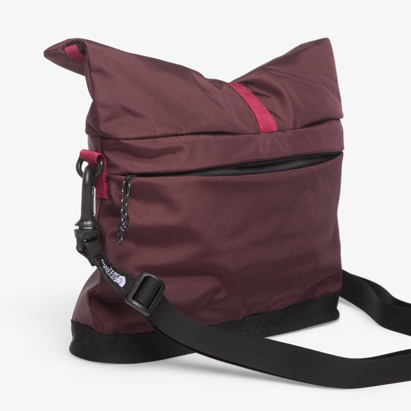 The North Face BC Shoulder Bag Deep Burgundy/TNF Black