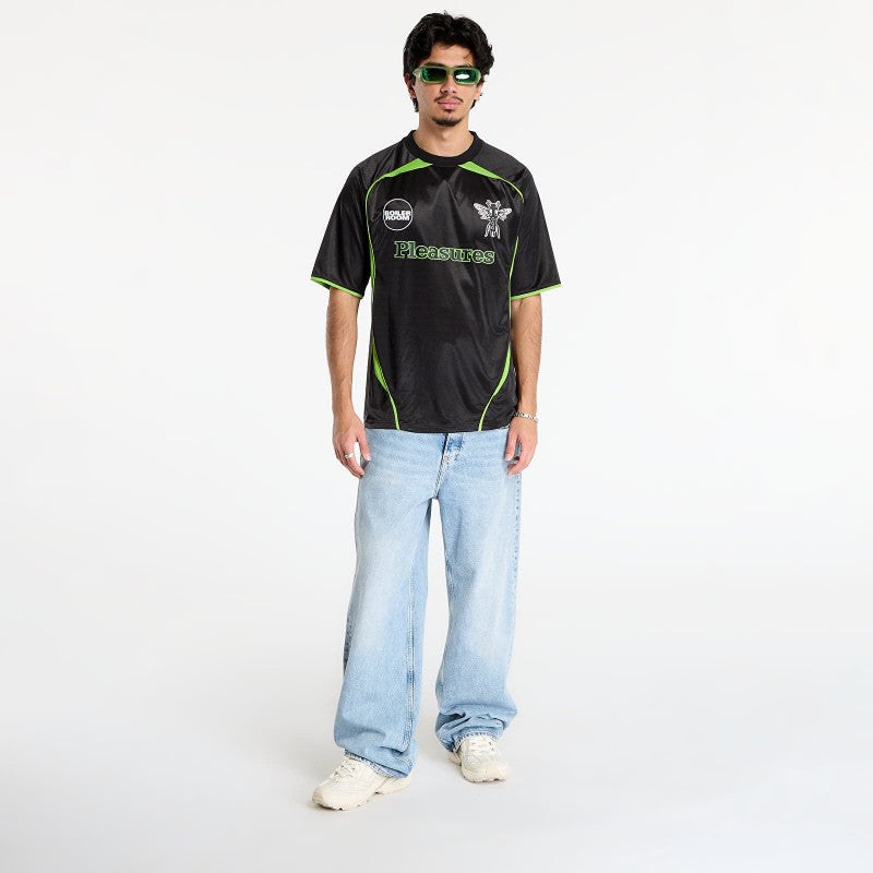PLEASURES Aqua Soccer Jersey Black