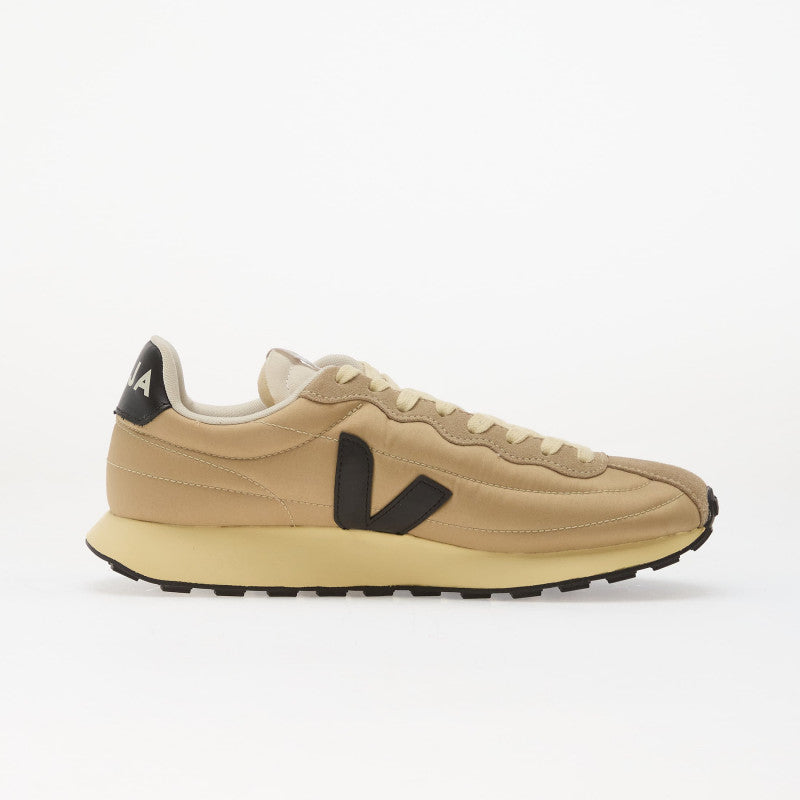 Veja Belem Nolyn Almond/ Black