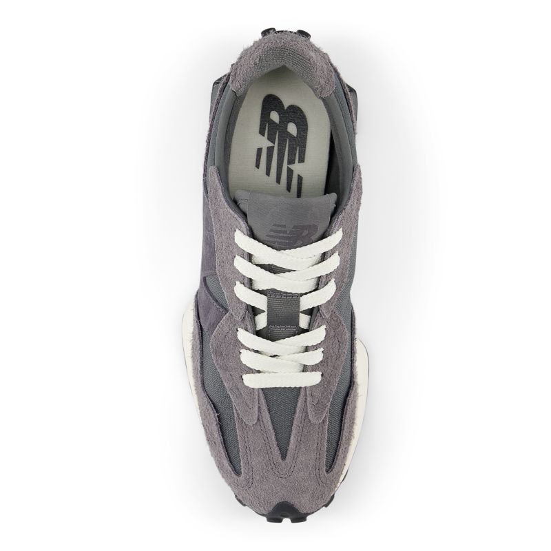 New Balance 327
