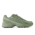 New Balance 740