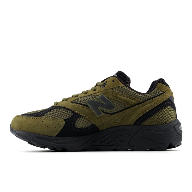 New Balance 880