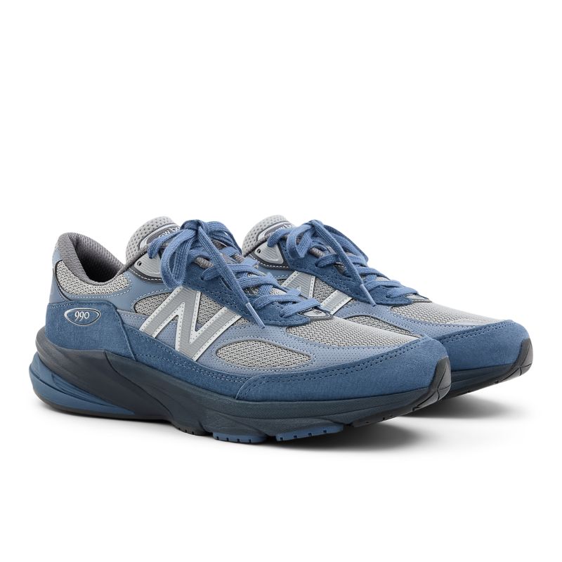 New Balance 990