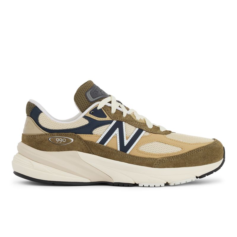 New Balance 990