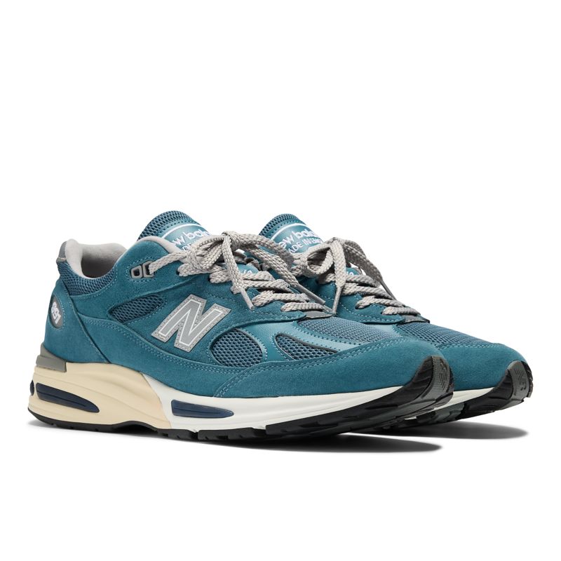 New Balance 991