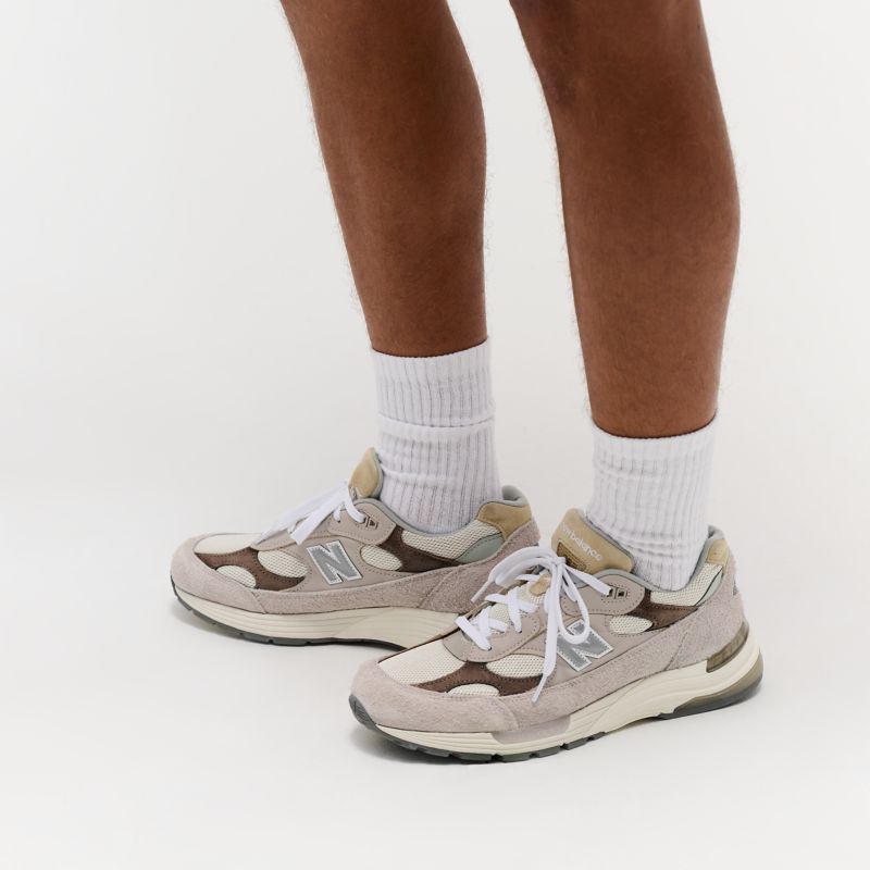 New Balance 992