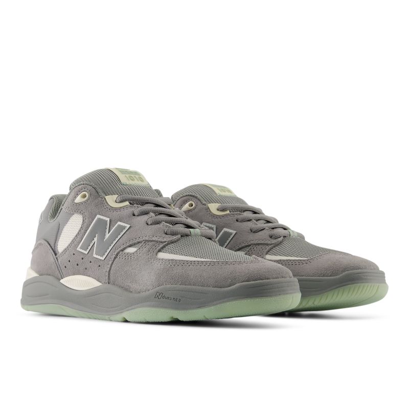 New Balance Numeric